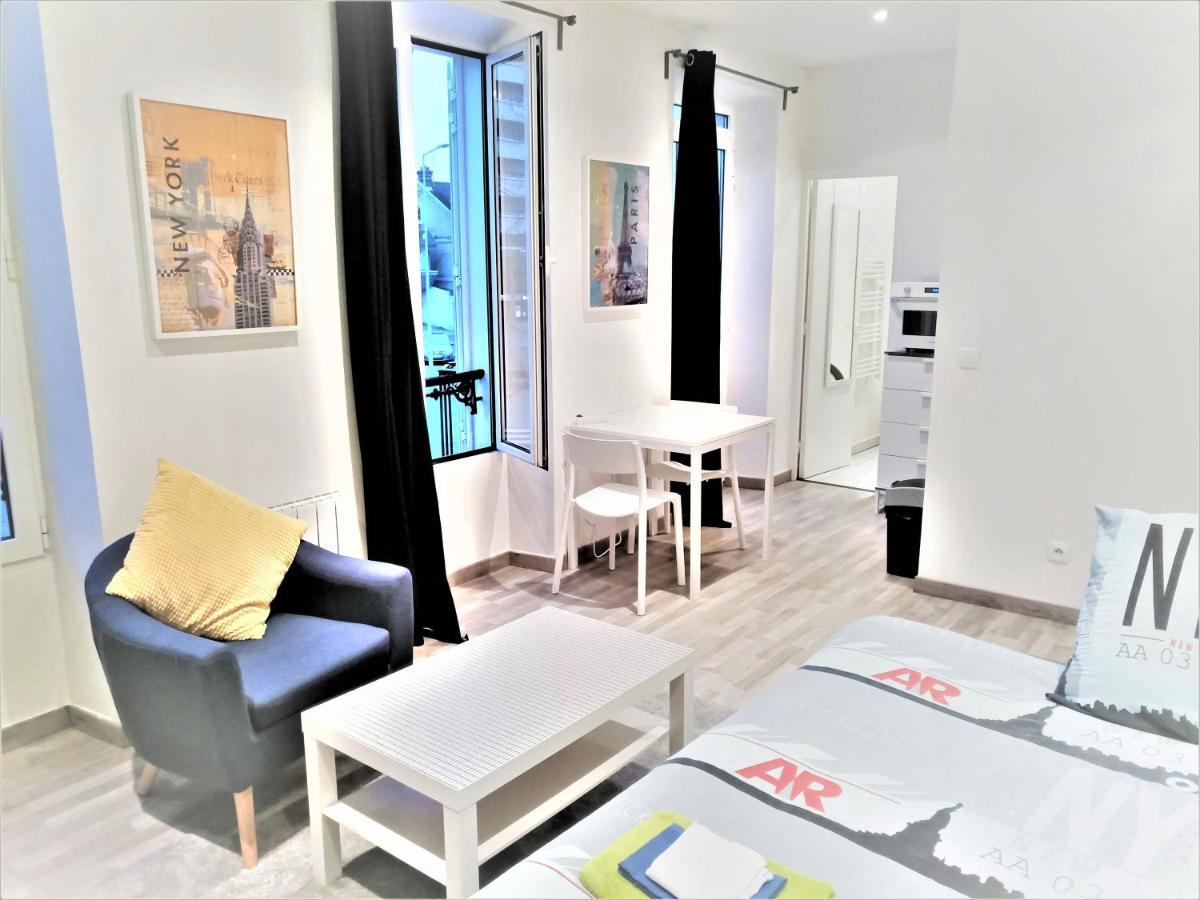 Appartement Proche Centre Ville, Gare Et Autoroute Melun Esterno foto